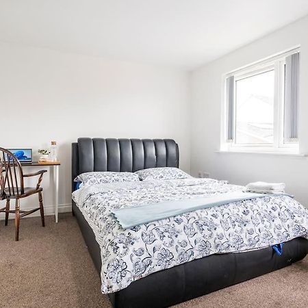 En-Suit Room With Free Dedicated Parking Mánchester Exterior foto